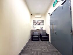 A'posh Bizhub (D27), Factory #593583821